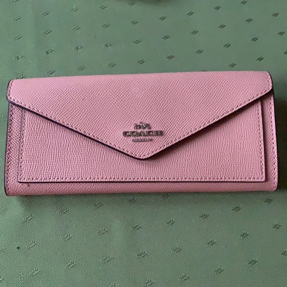 Coach Wallet - Picture 1 of 4